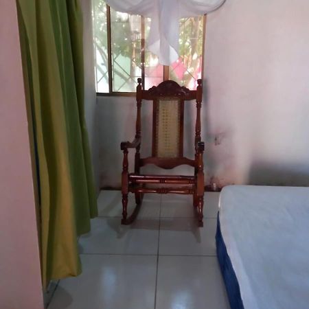 Hostal Brisas Del Ometepe Habitacion 4 Rivas Exteriör bild